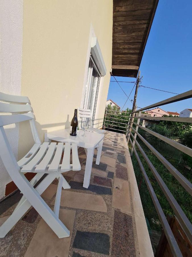 Apartmani Lovre I Zara 外观 照片