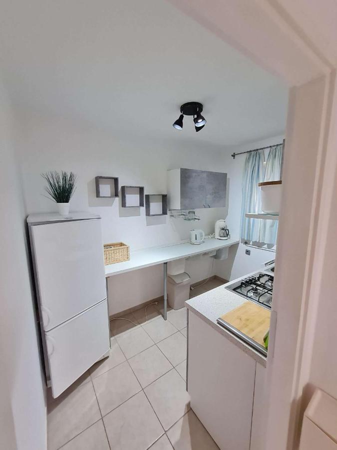 Apartmani Lovre I Zara 外观 照片