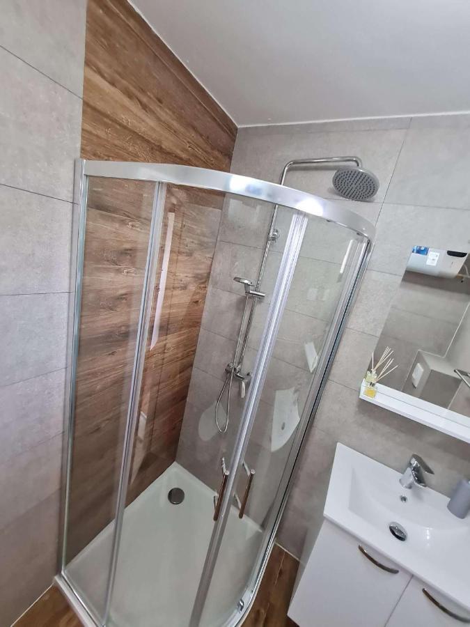 Apartmani Lovre I Zara 外观 照片
