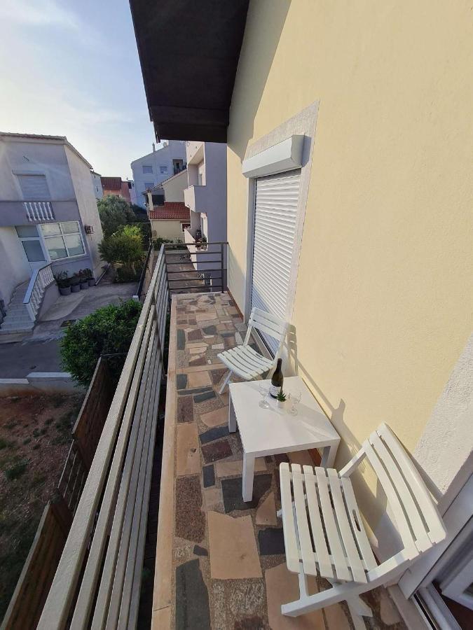 Apartmani Lovre I Zara 外观 照片