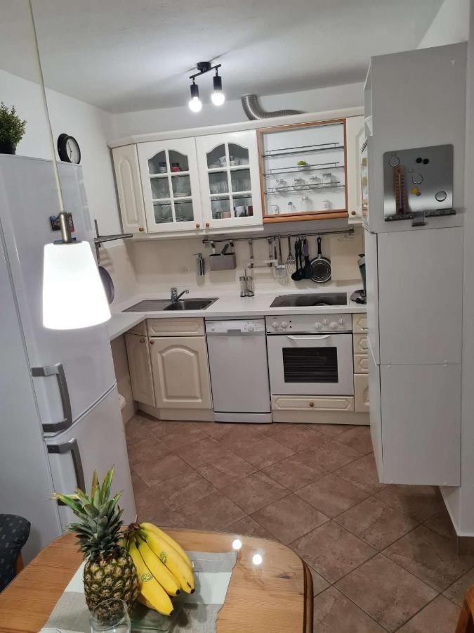 Apartmani Lovre I Zara 外观 照片
